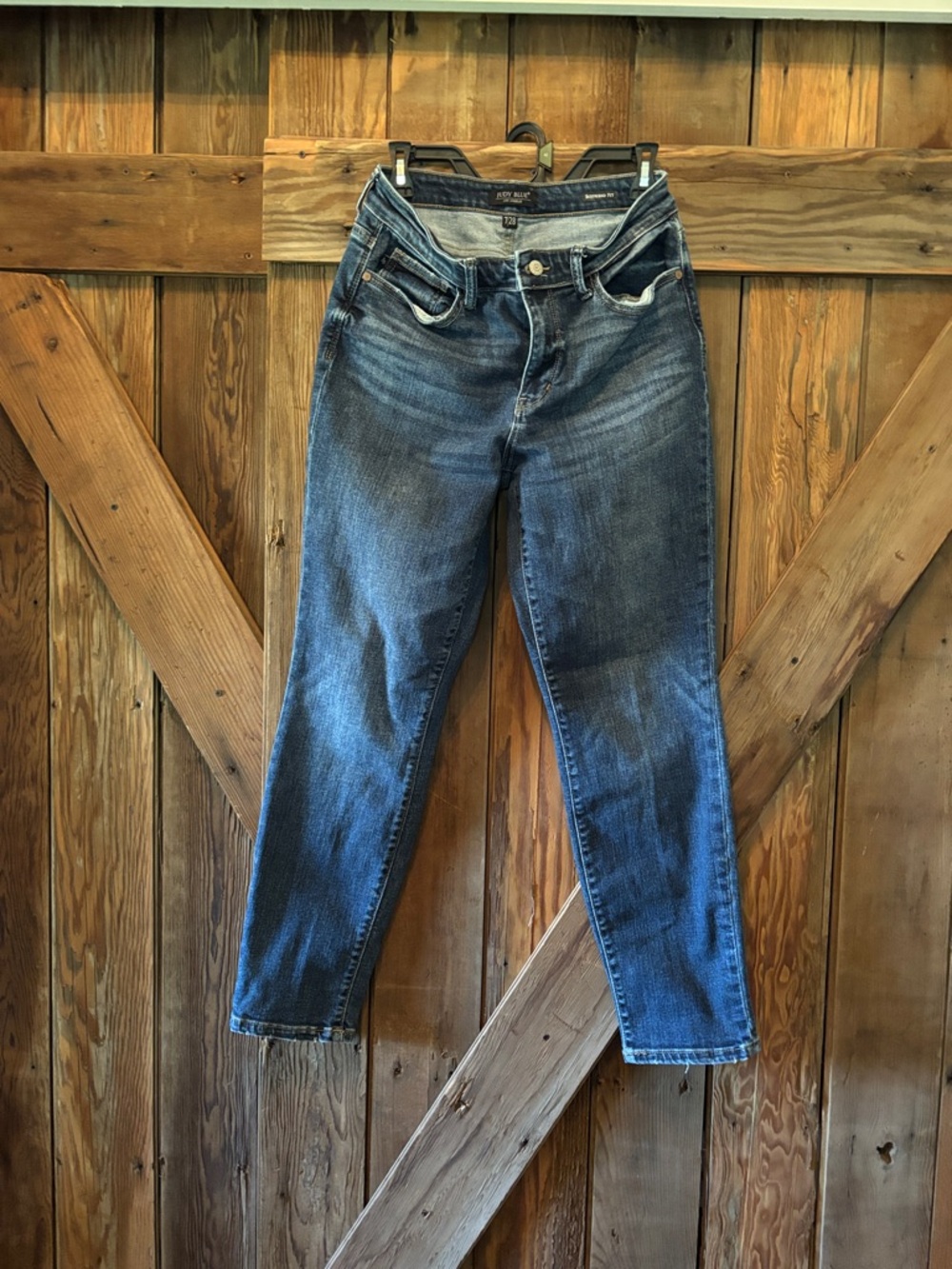Judy Blue Women's Skinny Jeans in Dark Blue Wash